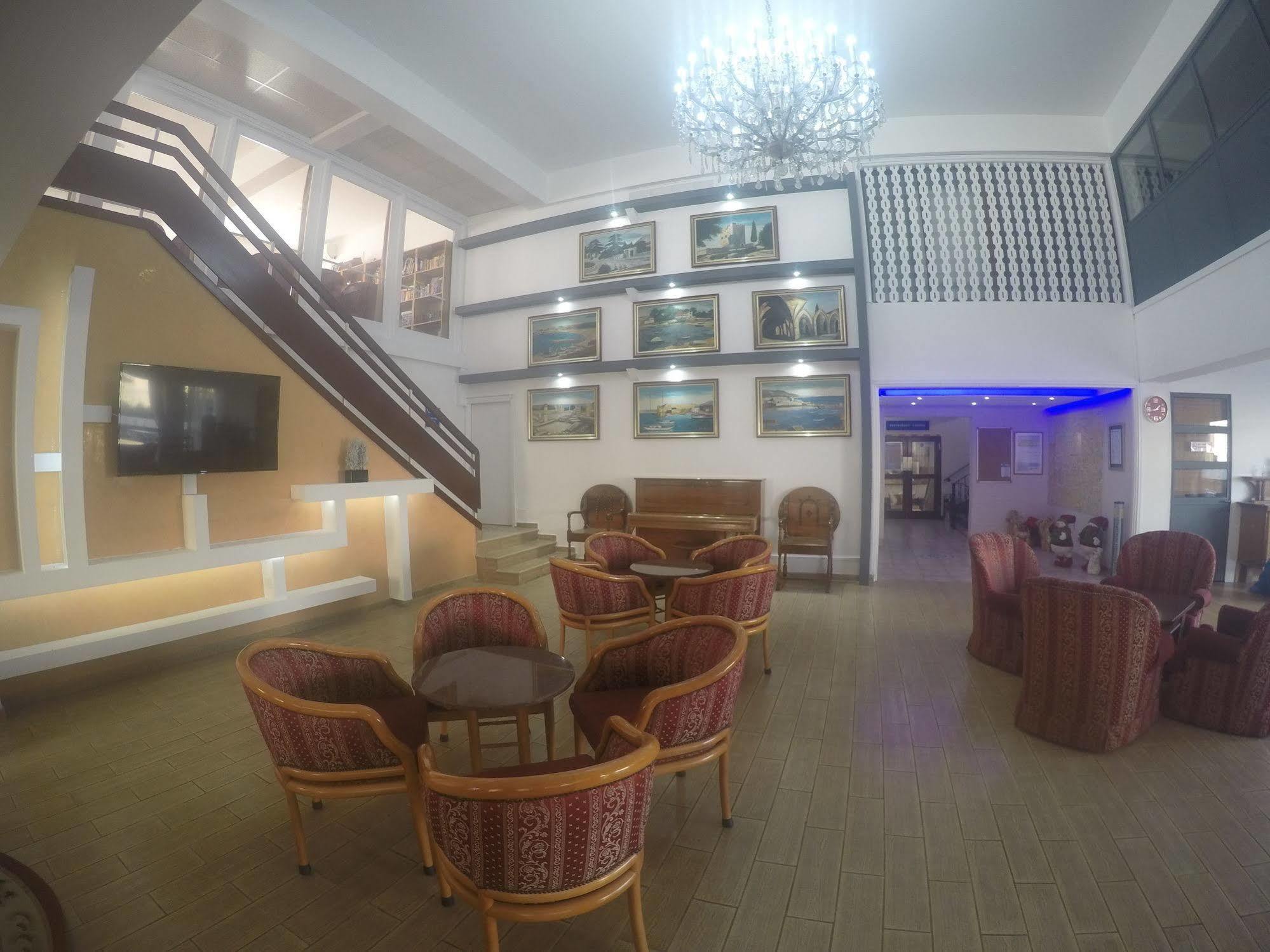 Asty Hotel Nicosia Exterior photo